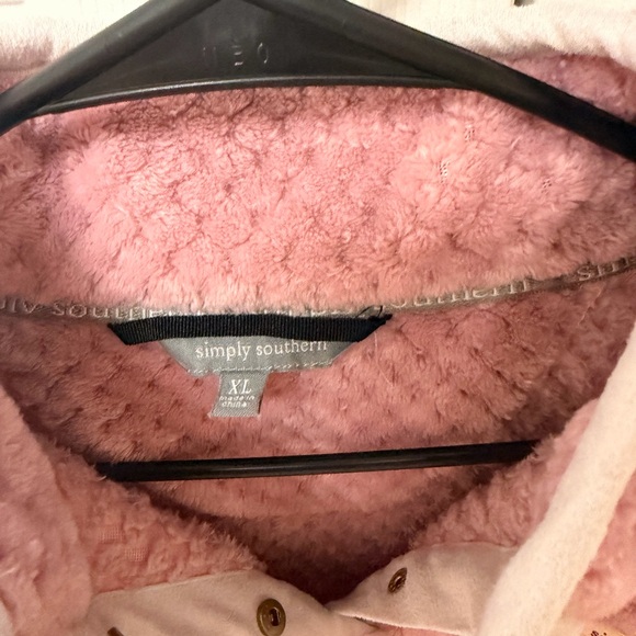 Simply Southern Simply Soft Sherpa Pullover in Pink (Muave) XL - Picture 3 of 7